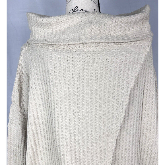NWT Free People Juicy Long Sleeve Cowl Neck Oversized Beige Sweater Sz Medium - Picture 5 of 7